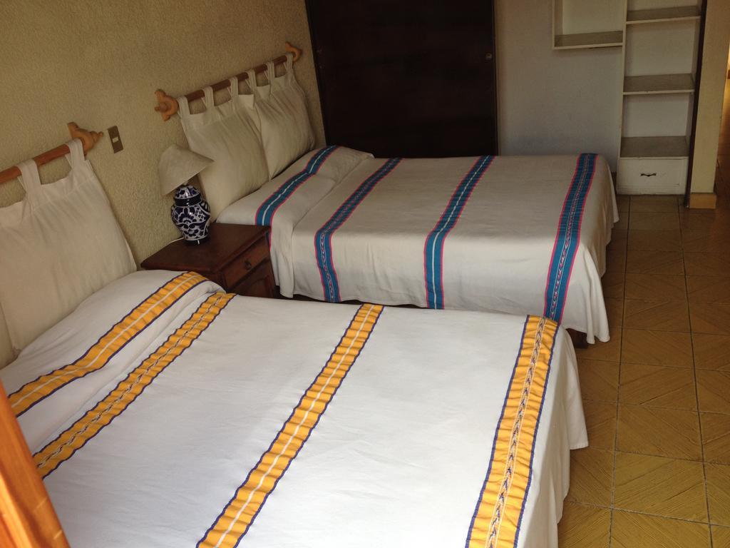 Hostal Casa Castillo Morelia Cameră foto