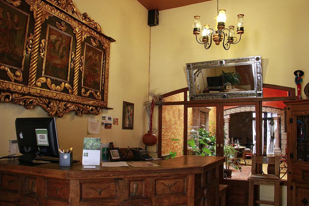 Hostal Casa Castillo Morelia Exterior foto